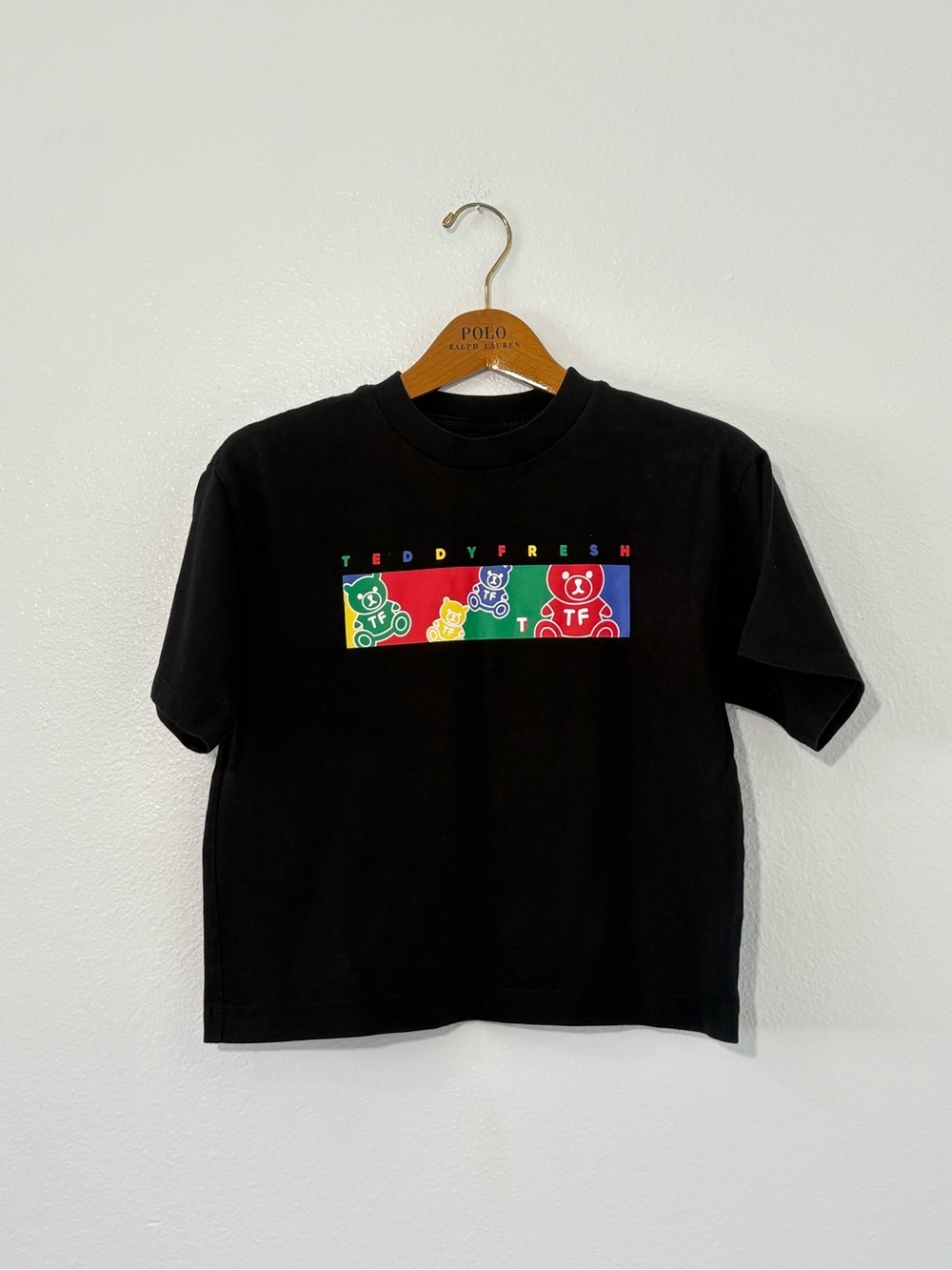 Teddy Fresh Black Gummy Bear Colorblock Bar Graphic Crop Tee Size XS